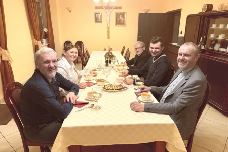 KOLACJA Z DUSZPASTERZAMI